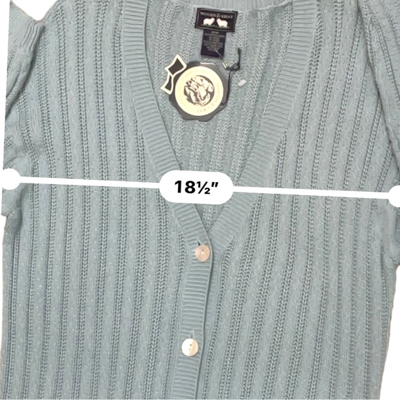 Woods & Grey Cardigan Button Up Sweater w/Pockets NWT Size Medium - Picture 5 of 10